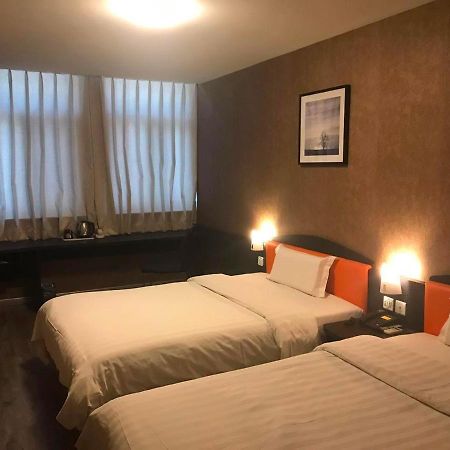 7Days Inn West Liaoyang Road Carrefour Qingdao Exteriör bild