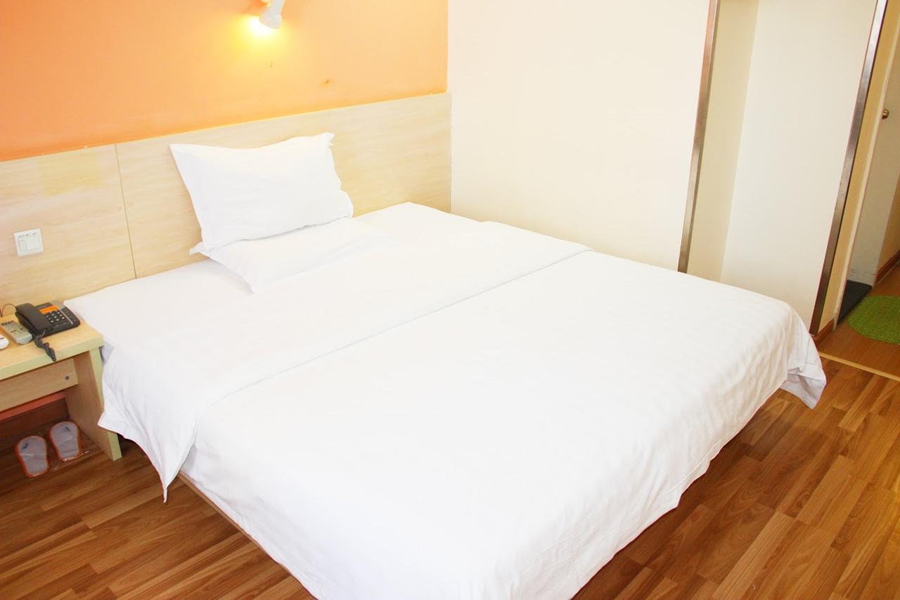 7Days Inn West Liaoyang Road Carrefour Qingdao Exteriör bild